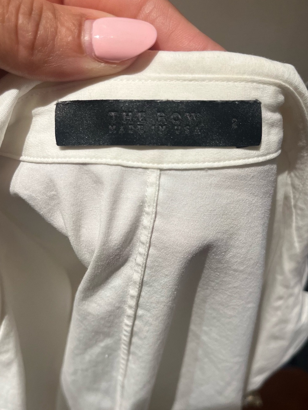 The Row Classic White Short-Sleeve Button-Down Shirt - Picture 7 of 8